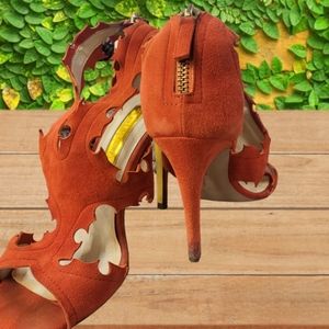 Rupert Sanderson laser cut out rare orange creamsicle2013 great conditionsize 37